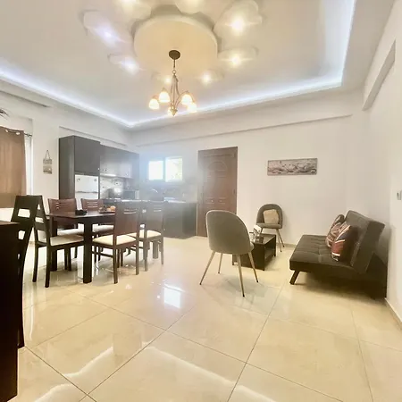 Anatoli Deluxe House דירה