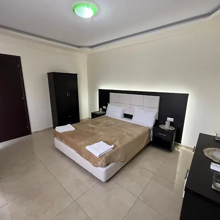 Anatoli Deluxe House Apartment *