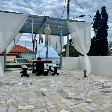 Anatoli Deluxe House Amoudi