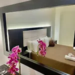 דירה Anatoli Deluxe House